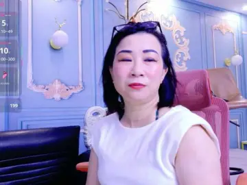 LucianaMecaのBongacamsでライブポルノ配信