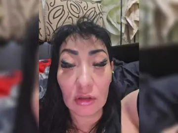 xxxDirtyBitchxxxのBongacamsで人気のアダルト配信