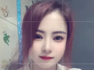 YiQiaoのLivejasminでセックスチャット