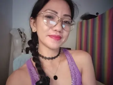 TinaJennahのLivejasminでセックスチャット