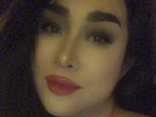 SeDucTiveQuiinxxx100のStreamateで人気のアダルト配信