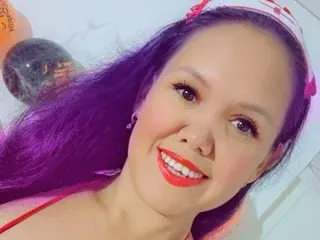 marilynbeautifullyhairybush20のStreamateで人気のアダルト配信