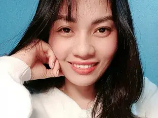 Hinna_xのStreamateで今すぐ視聴可能なセックスカム