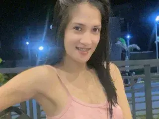 ursexyHOTBABE69のStreamateでセックスカメラ