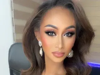 AsianHotTSBeaxXxのStreamateでセックスカメラ