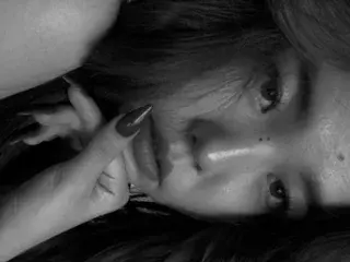 DollyiaのStreamateでセックスチャット