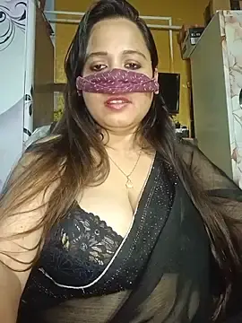 AlexsummiのStripchatでプライベートチャット