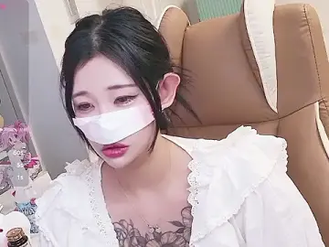 Milk_SolaのStripchatで最高のライブ配信