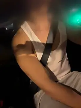 frnk30151のStripchatでセックスチャット
