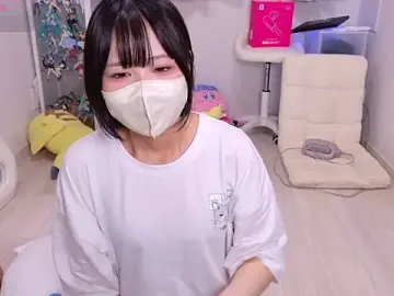 chii_chan_o0のStripchatでセックスカメラ