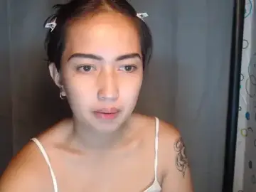 XXnaughty_08XXのStripchatでセックスカメラ