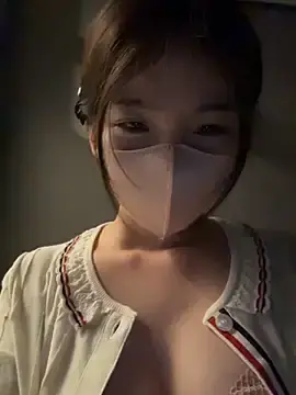 gougou13のStripchatでライブチャット