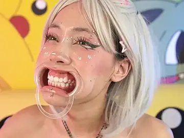 miss__mariaのStripchatで高画質ウェブカメラ