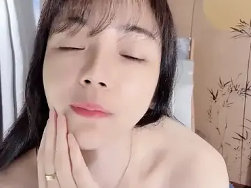 xinxin520-babyのStripchatでアダルトビデオチャット