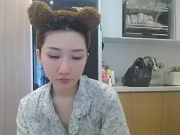 AsiagirllのStripchatで高画質ウェブカメラ