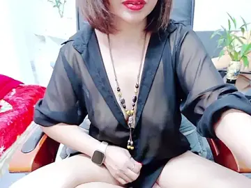 Miu-LeのStripchatで最高のライブ配信
