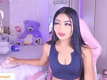 urfavprettygirlのStripchatで無料ライブポルノ
